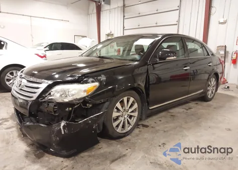 2011 Toyota Avalon Limited z USA, uszkodzony, nr VIN 4T1BK3DB3BU417233